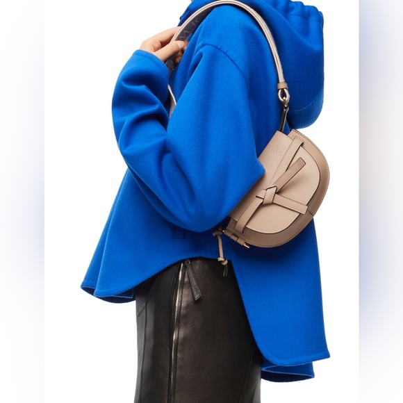 AUTHENTIC PRE-LOVED LOEWE MINI GATE DUAL BAG - Picture 3 of 12